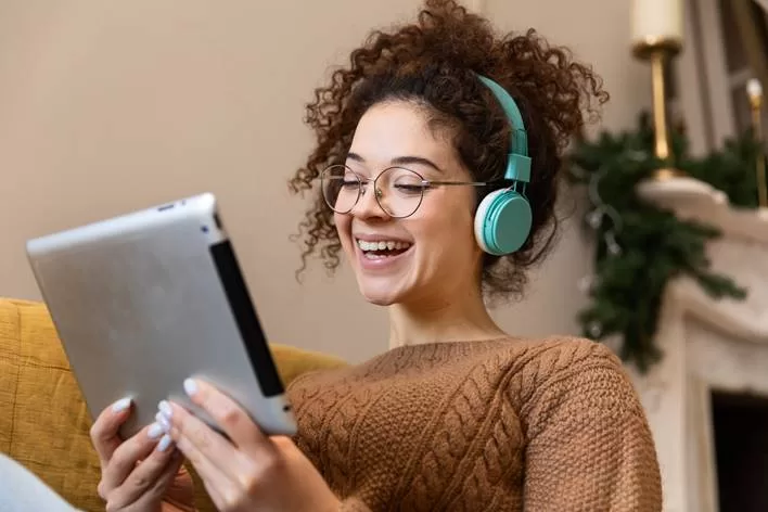 Transforme sua equipe com os cursos de idiomas para empresas da Versátil